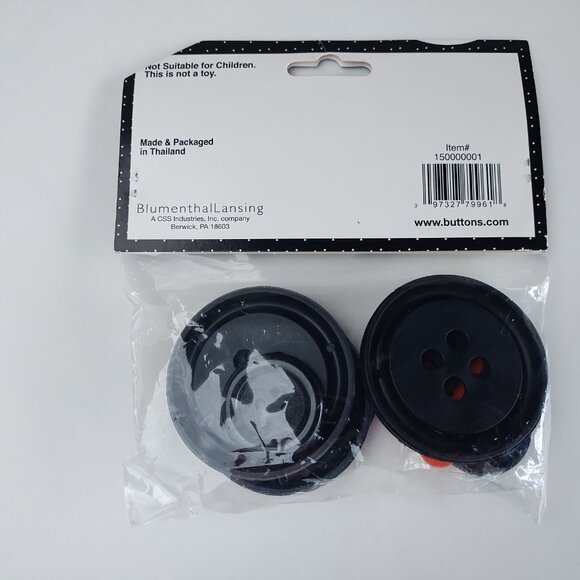 Cute Snowman Buttons | Christmas Craft Supplies Set - Picture 2 of 2